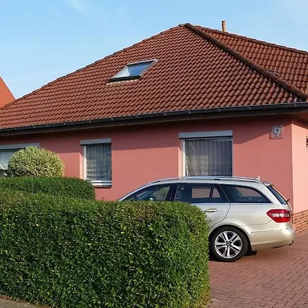 Holiday Apartment With 2 Bedrooms