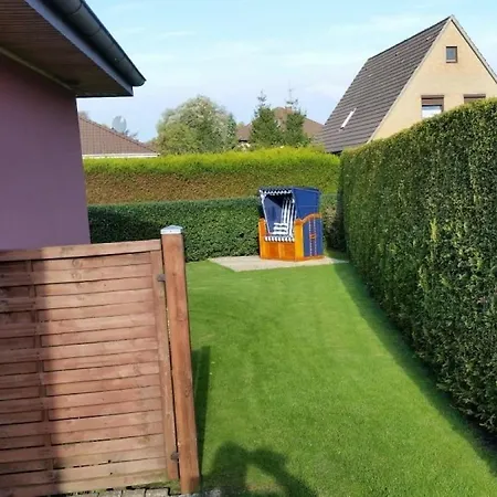 Holiday Apartment With 2 Bedrooms Dom wakacyjny *